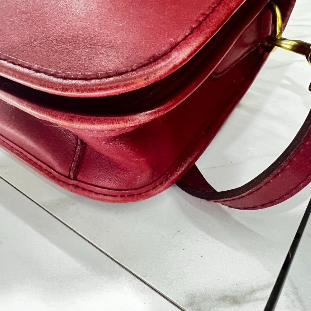 Vtg Hunt Club Leather Burgundy Crossbody Bag Turn Lock Brass ~ 7x10.5x2" ~ MINT - Picture 9 of 12